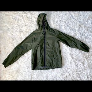 North face windbreaker